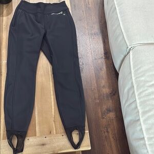 Obermeyer Black Athletic slim fit ski pants